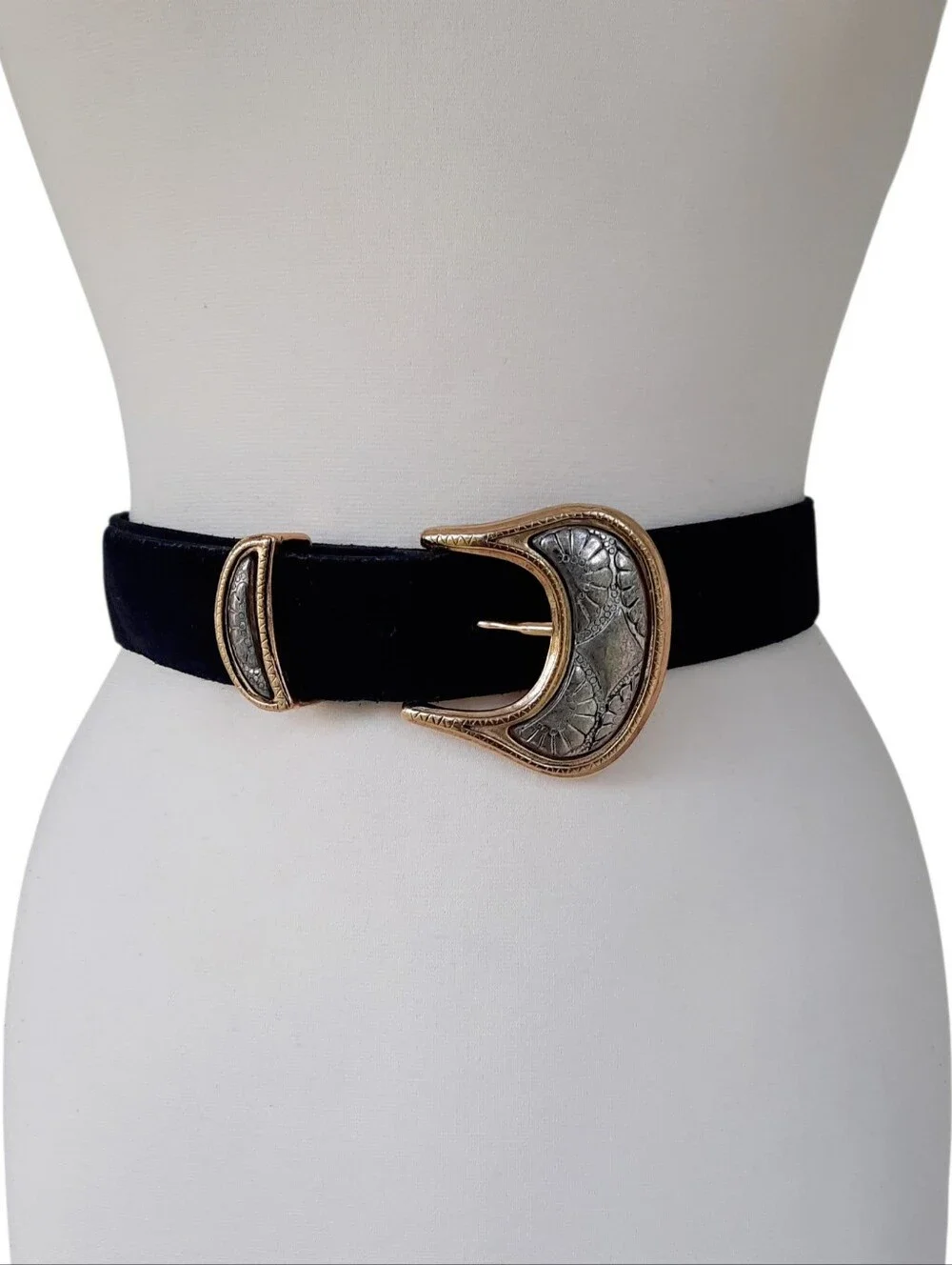 Vtg Black Wide Suede Belt w/Antique Silver-Gold Buckle & Loop Sz S Made In Italy
